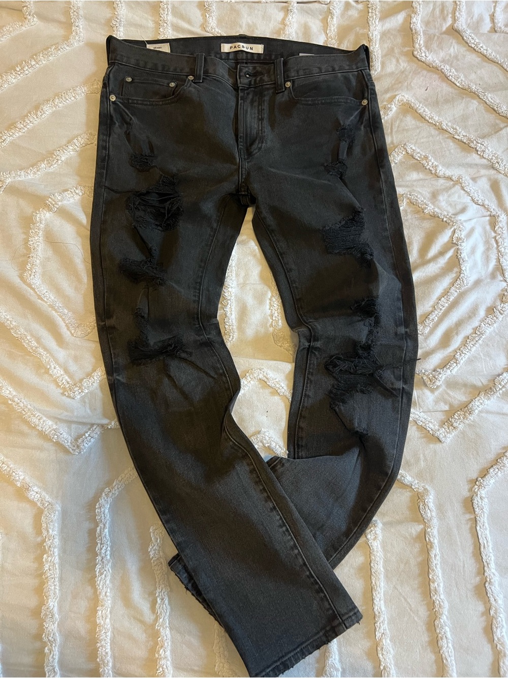 PacSun Men’s Skinny Jeans Distressed Black